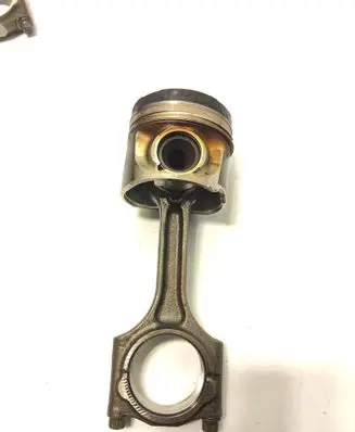 Volvo XC60 Piston with connecting rod 81l123
