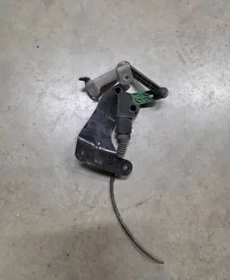 Audi A3 S3 8V Headlight/headlamp level sensor 5Q0512521G
