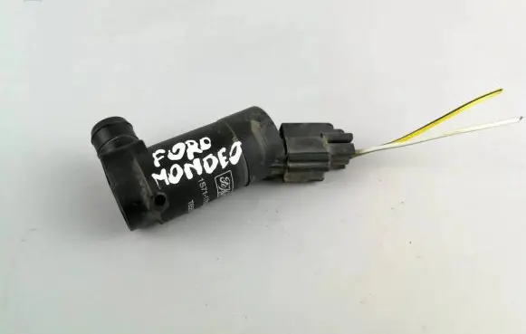 Ford Mondeo Mk III Windscreen/windshield washer pump 1S71-17K624-DC