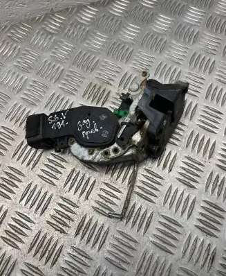 Suzuki Grand Vitara I Rear door lock