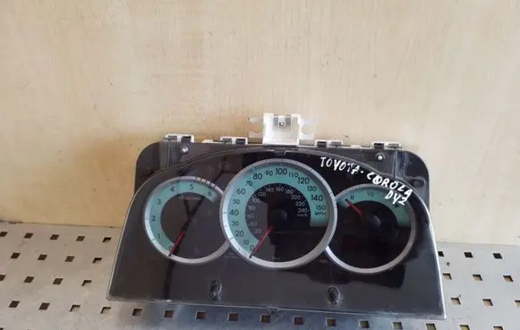 Toyota Corolla Verso E121 Speedometer (instrument cluster) 838000F080 MB2574303090