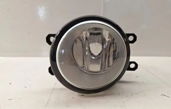 Toyota Auris 150 Front fog light 89210657 812200D041 812200D042