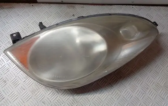 Nissan Note (E11) Headlight/headlamp 260609U100