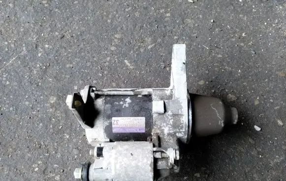 Honda Civic Starter motor 2280009580