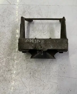 Renault Master III Gearbox mounting bracket 112225095R
