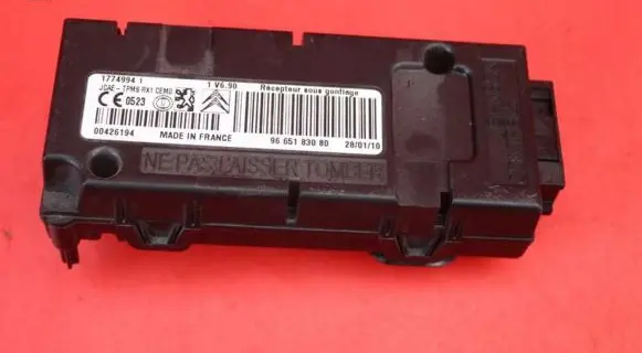 Peugeot 5008 Engine control unit/module ECU 9665183080