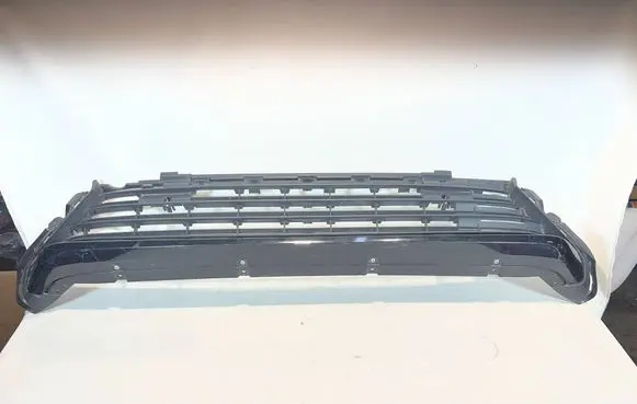 Opel Combo E Front bumper lower grill 9818196480