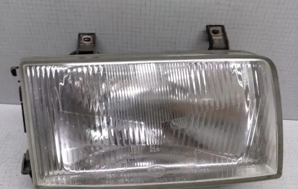 Volkswagen Transporter - Caravelle T4 Headlight/headlamp 9GH11735701 13635200 30213637000