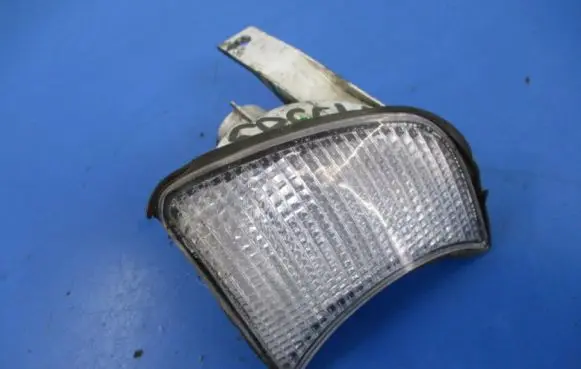 BMW 5 E34 Front indicator light