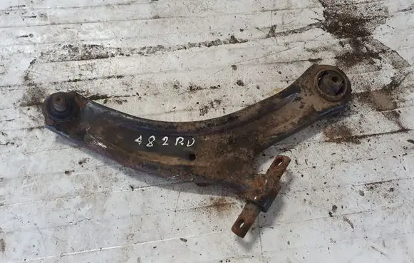 Nissan X-Trail T31 Front lower control arm/wishbone NOCODE