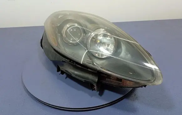 Fiat Croma Headlight/headlamp 51816980