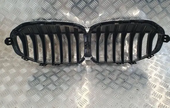 BMW 1 F40 Front grill 7450957 7450959