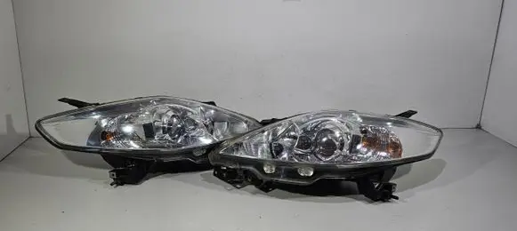 Mazda 5 Headlights/headlamps set 12984683724