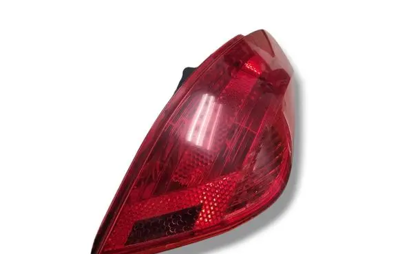 Peugeot 308 Rear/tail lights 9680425880