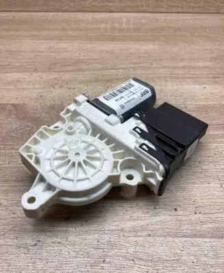 Volkswagen Golf SportWagen Rear door window regulator motor 5K0959703C 5K0959794