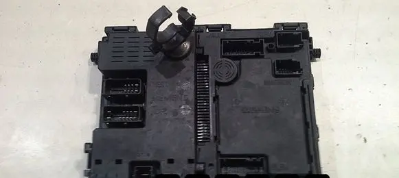 Peugeot 206 Engine control unit/module