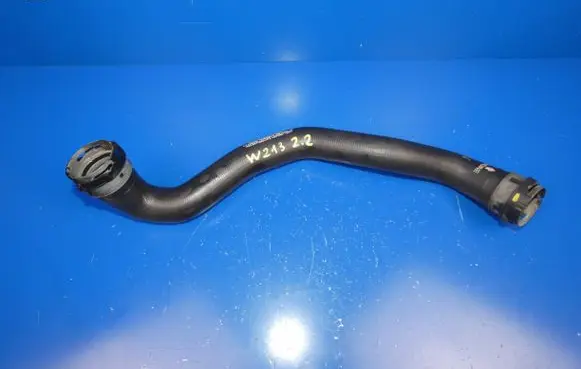 Mercedes-Benz E W213 Engine coolant pipe/hose A2135015201 18566687A CT159248