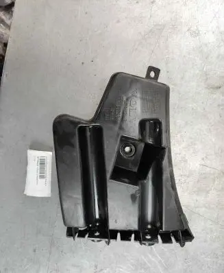 Volvo V60 Front bumper mounting bracket 30796626