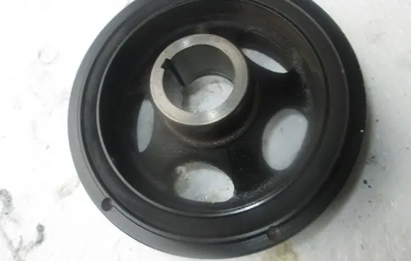 Mercedes-Benz GLK (X204) Crankshaft pulley