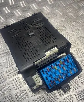 Renault Scenic I Fuse box set 7703397911 1096046