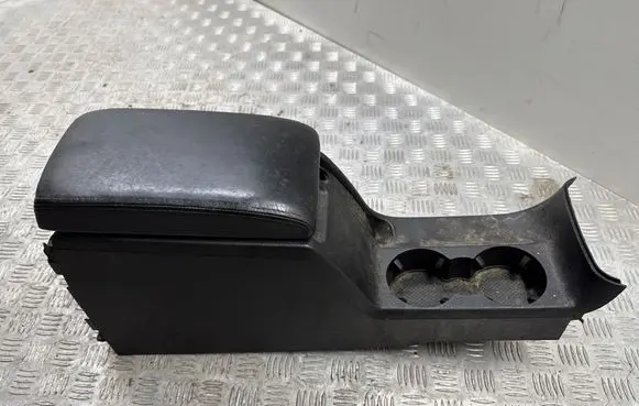 Volkswagen PASSAT B5.5 Armrest 3B1863323 3B1864207C 1J0035110