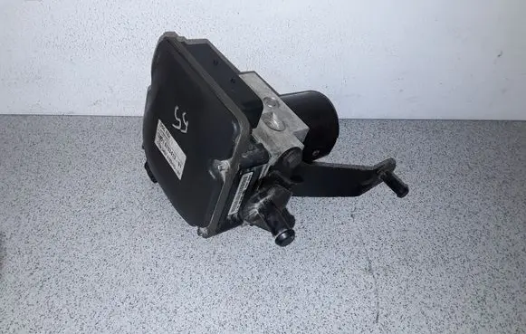 BMW 5 E60 E61 ABS Pump 34516774679 6774679