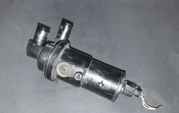 Lexus RX 330 - 350 - 400H Electric auxiliary coolant/water pump 0641001080