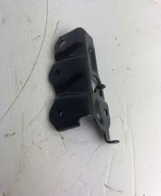Toyota Land Cruiser (J150) Fender mounting bracket A1778802100