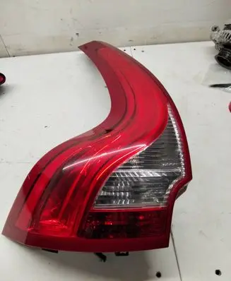 Volvo XC60 Rear/tail lights L80007882
