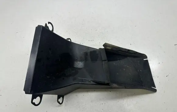 Audi A6 S6 C7 4G Air intake duct part 4G0121333F