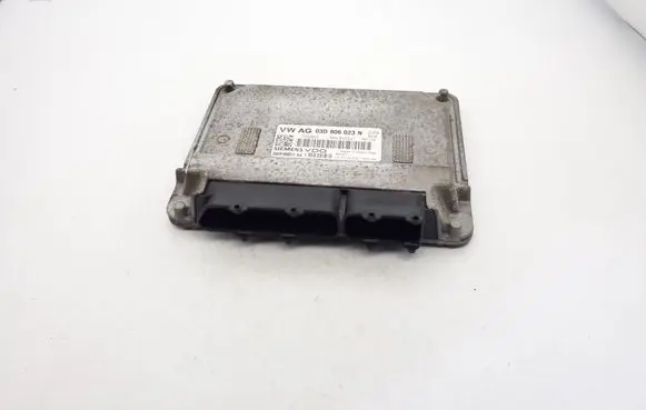 Skoda Fabia Mk2 (5J) Engine control unit/module ECU 03D906023N 5WP40851