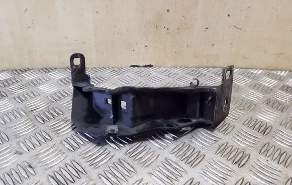 Jaguar XF X250 Headlight/headlamp mounting bracket CX2316A143A