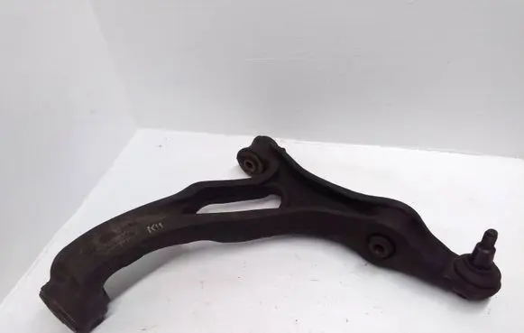 Volkswagen Touareg I Front lower control arm/wishbone 7L0407153B