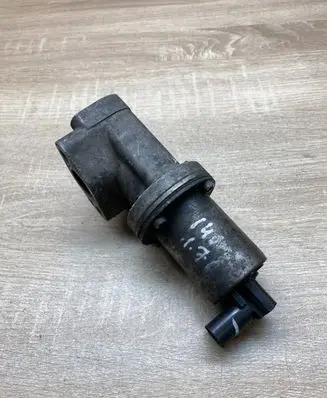 Hyundai i40 EGR valve 284102A300