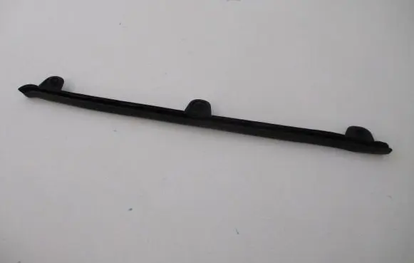 Peugeot 308 Rubber seal front coupe door 