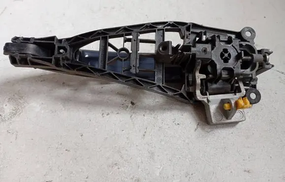 Opel Astra H Rear door handle trim 112336