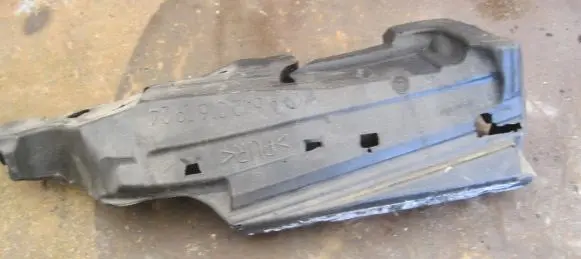 Mercedes-Benz CLS C218 X218 Other engine bay part A6420161924