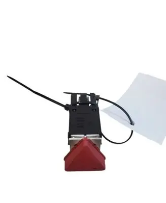 Volkswagen Golf V Hazard light switch 1K0953509A