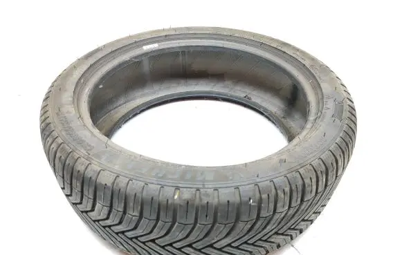Renault Clio V R17 winter tire 