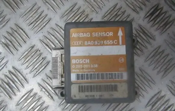 Audi A4 S4 B5 8D Airbag control unit/module 8a0959655c 0285001038