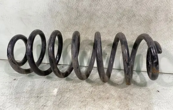 Audi A3 S3 A3 Sportback 8P Rear coil spring