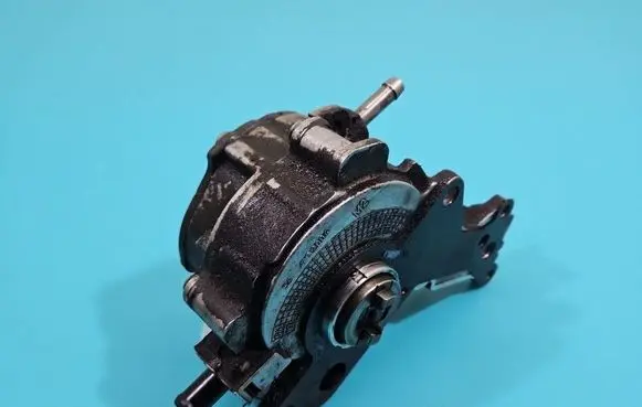 Skoda Superb B5 (3U) Vacuum pump 038145209N IMPRK1517754