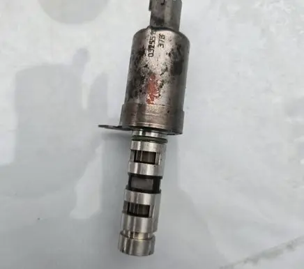 Nissan Micra Camshaft vanos timing valve 25342153
