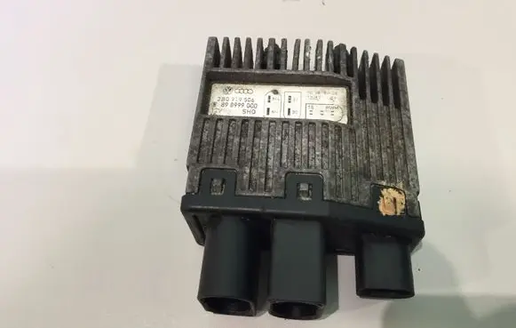 Volkswagen Transporter - Caravelle T5 Fan control module 3B0919506 898999000