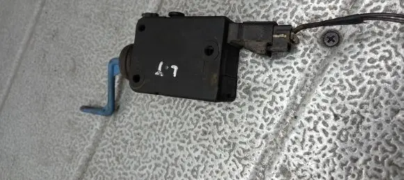Opel Tigra A Holder (bracket) 