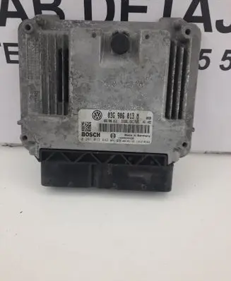 Skoda Fabia Mk2 (5J) Engine control unit/module 03G906013M