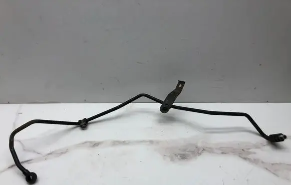 Volkswagen PASSAT B6 Turbo turbocharger oiling pipe/hose