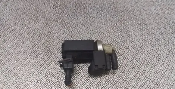 Renault Scenic II - Grand scenic II Turbo solenoid valve 8200270451