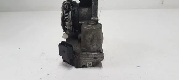 Renault Laguna II Throttle valve 8200576664