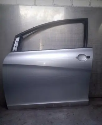 Seat Toledo III (5P) Front door